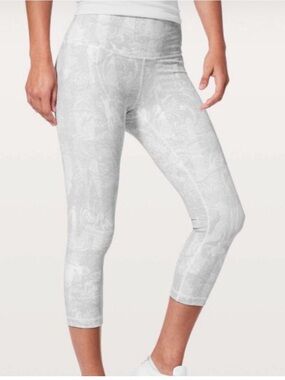Lululemon Wunder Under Crop